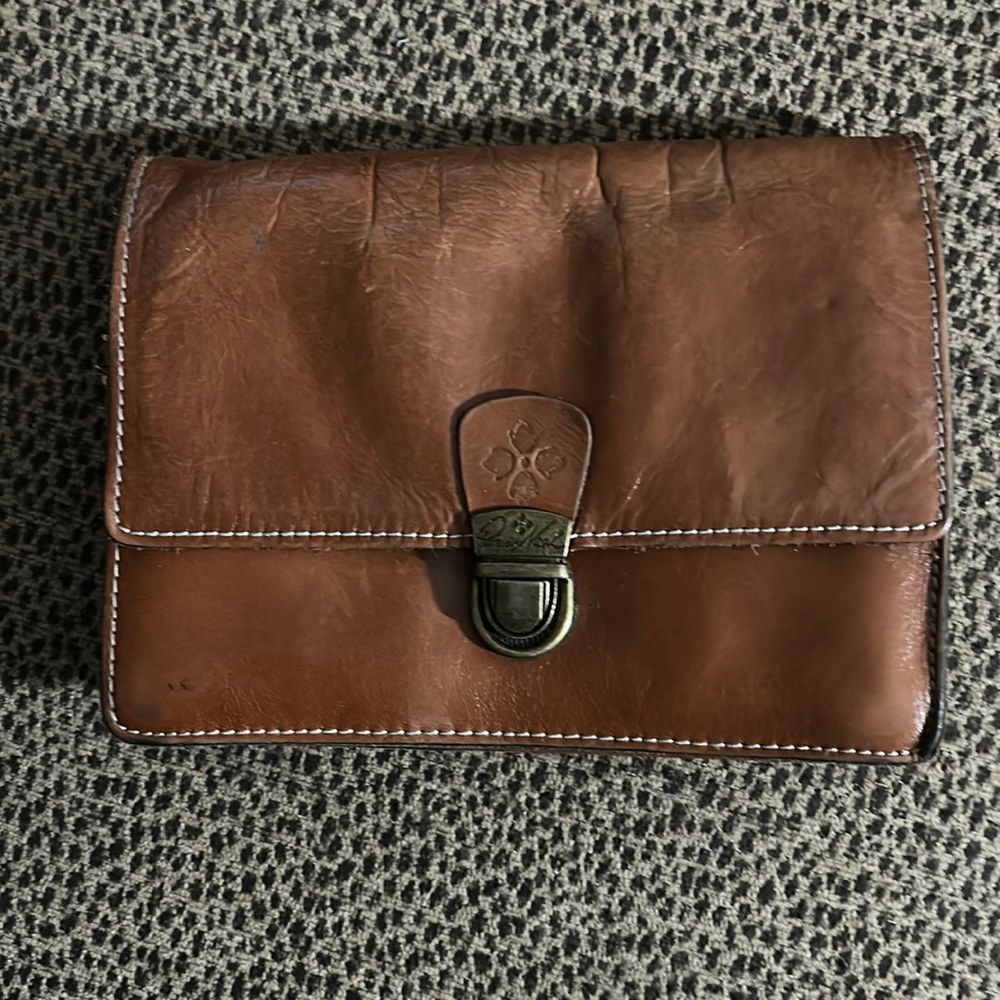 Vintage Patricia Nash Clutch